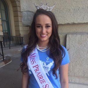 Meet your Posher, Kaitlyn
